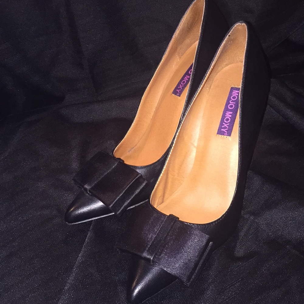 Stylish black heels